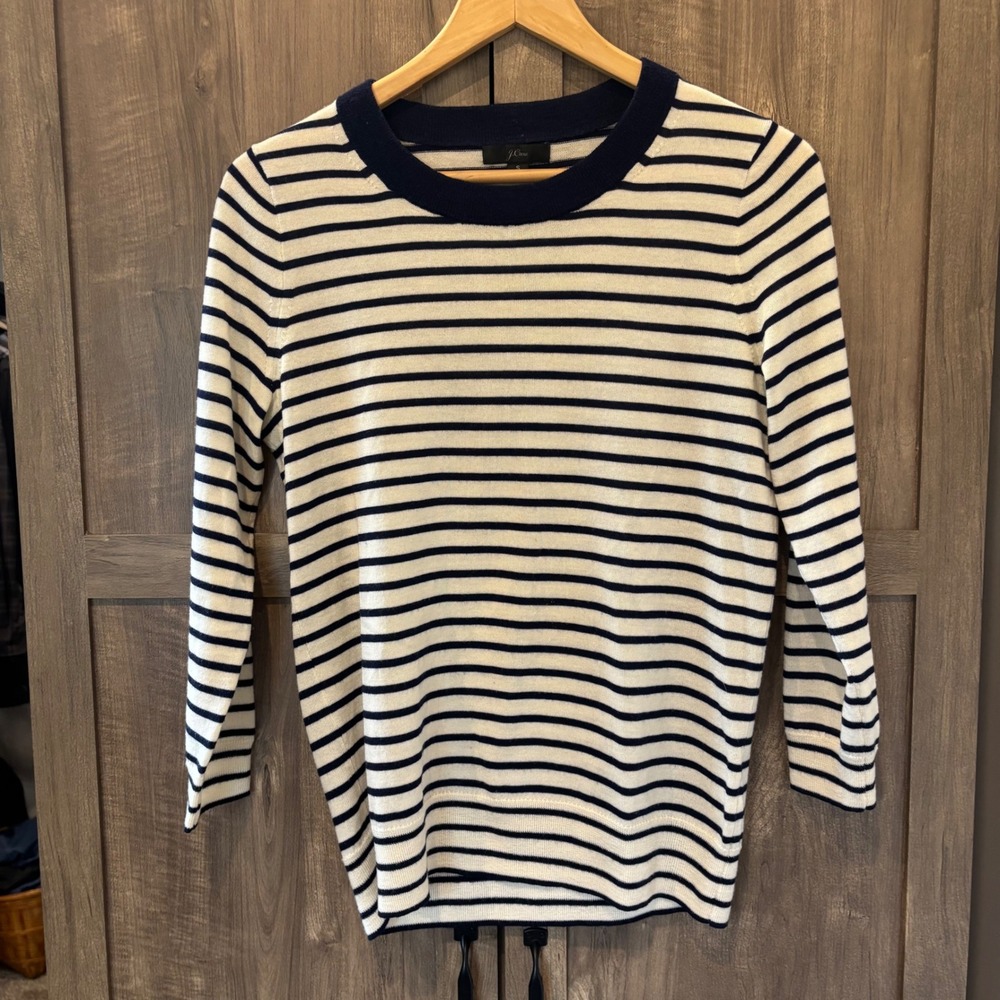 J.Crew Tippi Sweater Small Navy Cream Striped 100% Merino Wool Crewneck